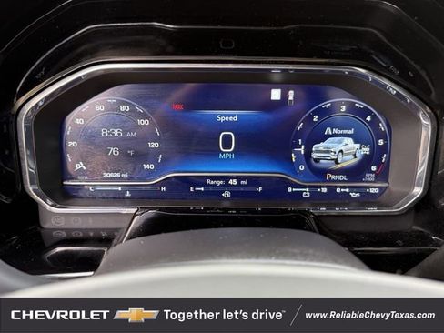 Used 2023 Chevrolet Silverado 1500 LT AWD/4WD image 16