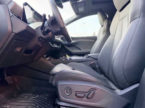 Used 2025 Audi Q6 e-tron Premium Plus w/ Premium Plus image 10