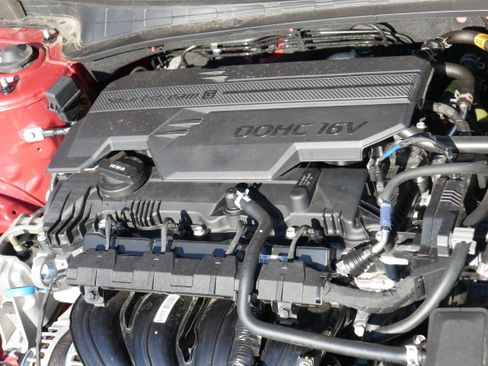 Used 2025 Hyundai Elantra Sport w/ Cargo Package image 10