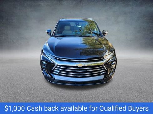 New 2025 Chevrolet Blazer Premier w/ Enhanced Convenience Package image 2