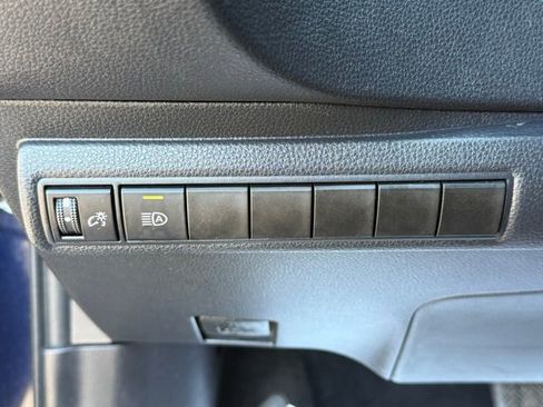 Used 2020 Toyota Corolla SE w/ Carpet Mat Package (TMS) image 41