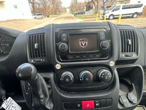 Used 2021 RAM ProMaster 2500 FWD image 12