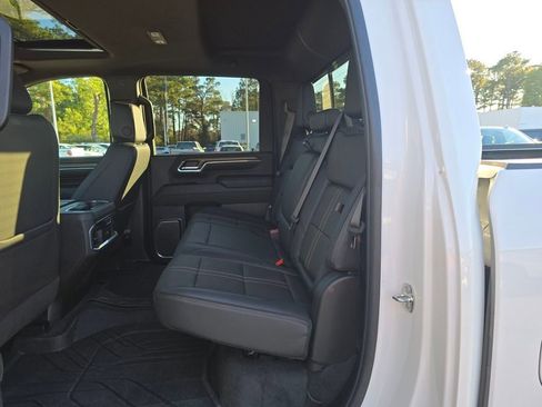 Used 2024 Chevrolet Silverado 2500 High Country w/ High Country Premium Package image 25