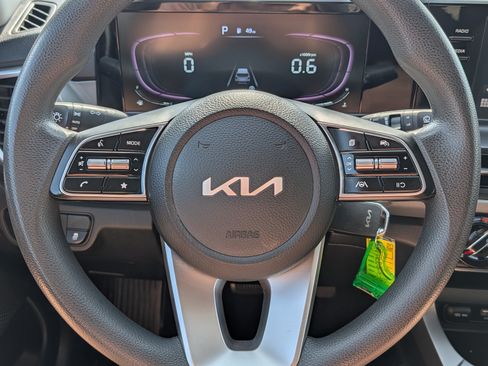 Certified 2024 Kia Seltos LX AWD/4WD image 25