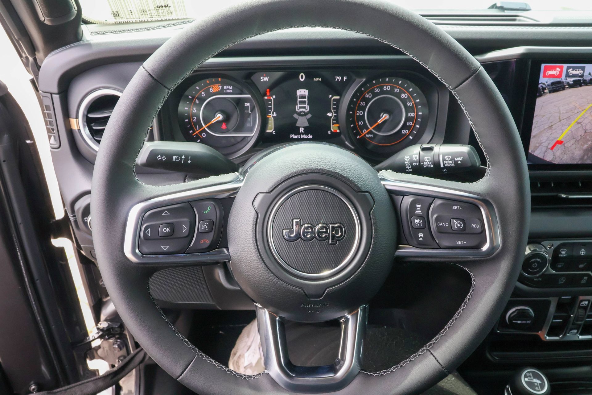 New 2026 Jeep Wrangler Unlimited Sahara AWD/4WD image 31
