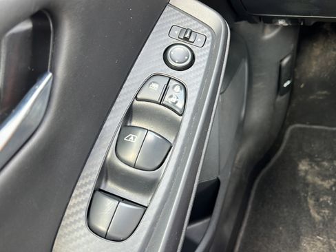 Used 2021 Nissan Sentra SV FWD image 18