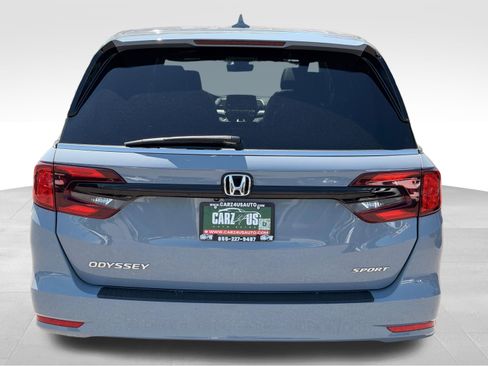 Used 2023 Honda Odyssey Sport image 8