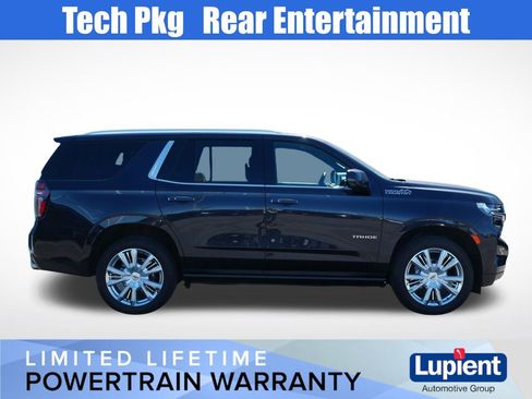 Used 2024 Chevrolet Tahoe High Country w/ Advanced Technology Package AWD/4WD image 2