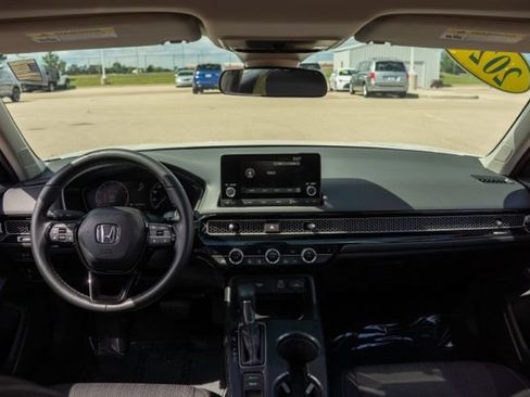 Used 2024 Honda Civic EX image 14