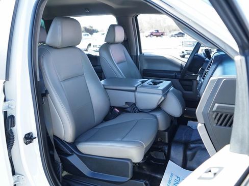 Used 2020 Ford F250 XL w/ Power Equipment Group image 30