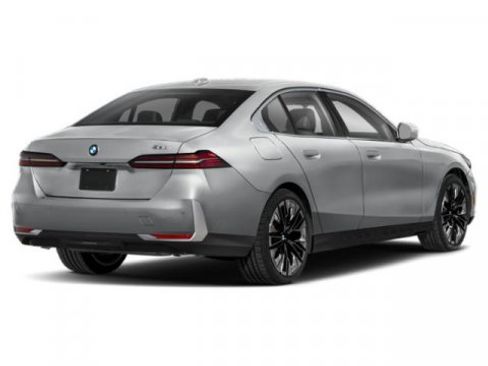 New 2026 BMW 530i w/ Premium Package image 2