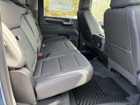 New 2026 Chevrolet Silverado 2500 LT w/ Leather Package image 15