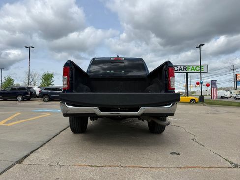 Used 2019 RAM 1500 Big Horn AWD/4WD image 12
