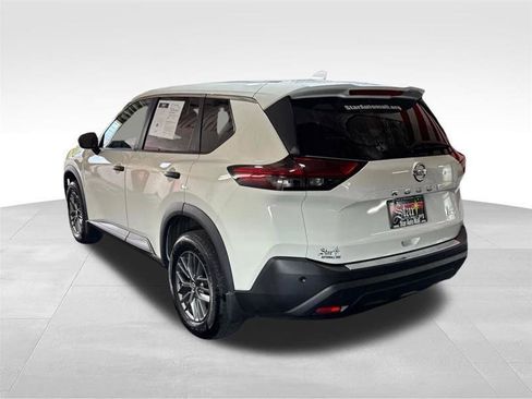 Used 2021 Nissan Rogue S AWD/4WD image 7