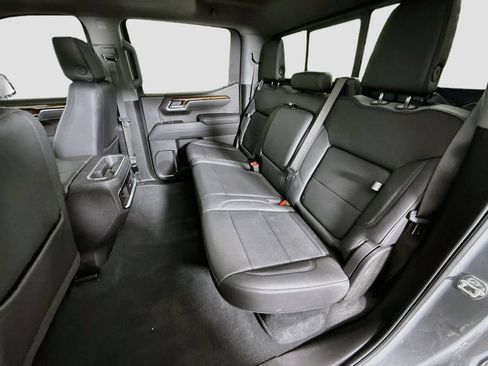 Used 2025 GMC Sierra 1500 Elevation w/ Elevation Premium Package AWD/4WD image 25