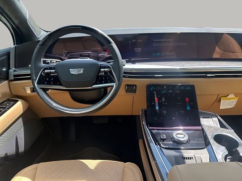 New 2026 Cadillac Escalade IQ Sport 2 w/ LPO, ONYX Package image 23