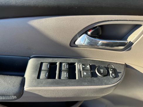 Used 2017 Honda Odyssey EX-L image 11