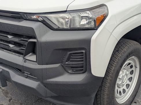 Used 2023 Chevrolet Colorado W/T w/ Safety Package AWD/4WD image 13