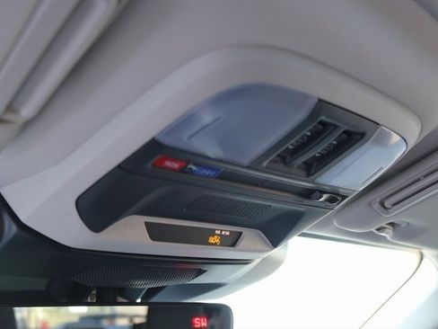 Used 2025 Subaru Crosstrek 2.5i Limited image 35