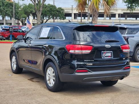 Used 2018 Kia Sorento L FWD image 5