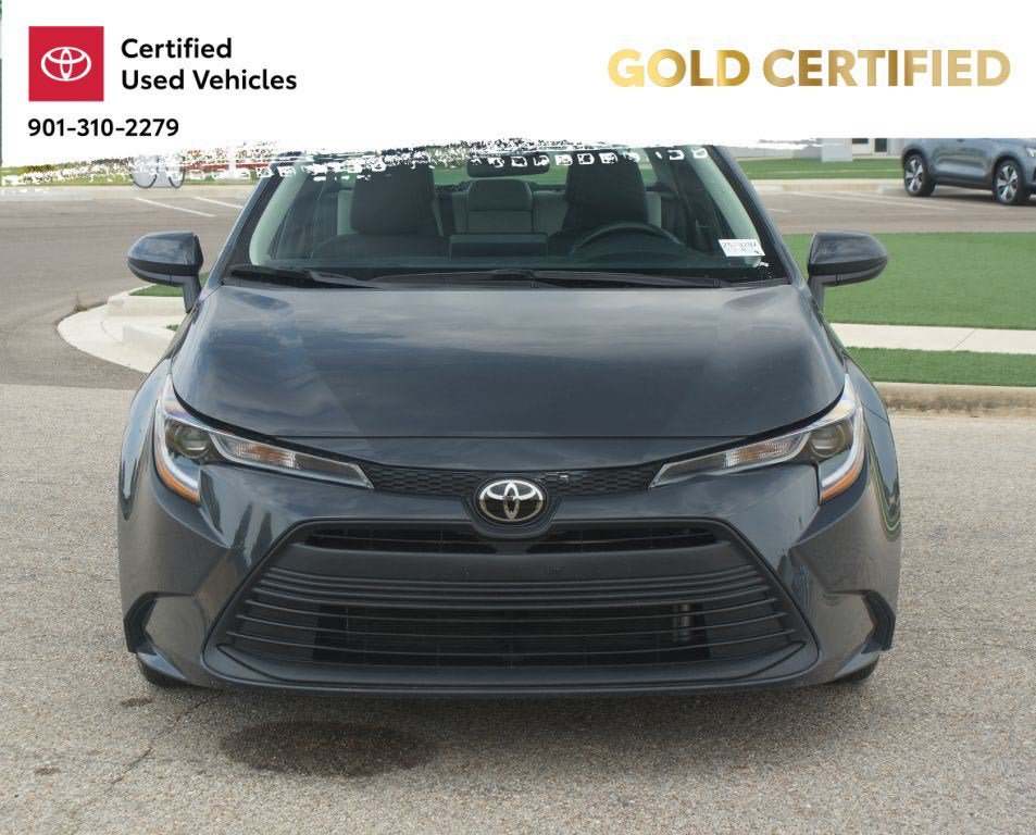 Used 2024 Toyota Corolla LE w/ LE Premium Package FWD image 24