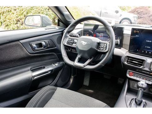 Used 2026 Ford Mustang Coupe RWD image 11