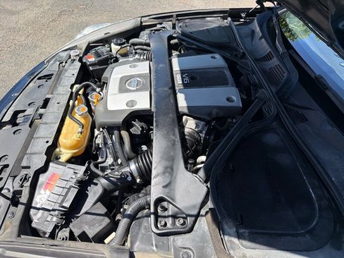 Used 2013 Nissan 370Z Touring w/ Sport Pkg RWD image 27
