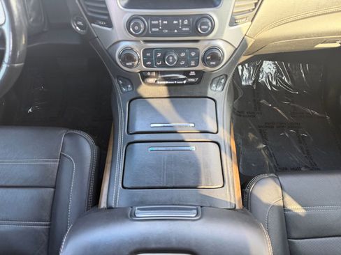 Used 2019 GMC Yukon XL Denali image 11
