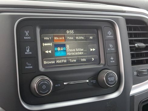 Used 2024 RAM 1500 Classic SLT image 15