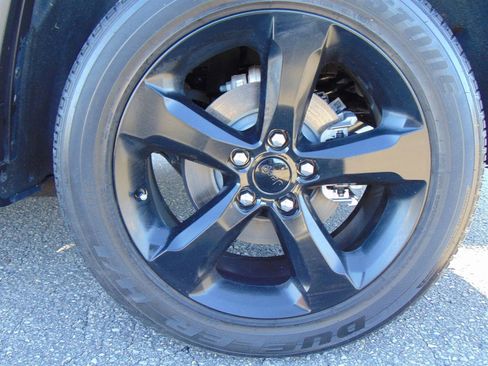 Used 2023 Jeep Grand Cherokee Altitude image 19