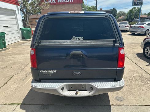 Used 2003 Ford Explorer Sport Trac XLS AWD/4WD image 6