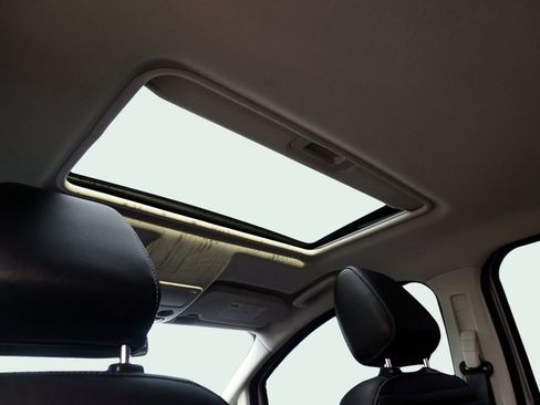 Used 2020 Ford EcoSport SES w/ SES Black Appearance Package image 19