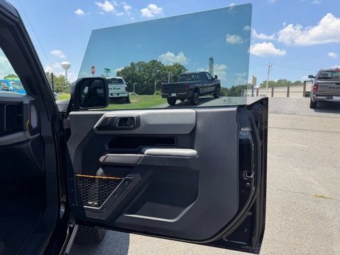 Used 2023 Ford Bronco Badlands AWD/4WD image 32