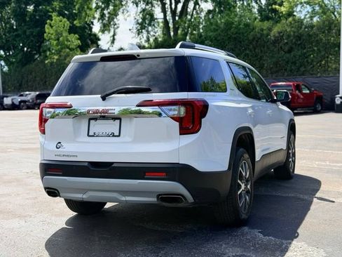 Used 2022 GMC Acadia SLE w/ Driver Convenience Package FWD image 5