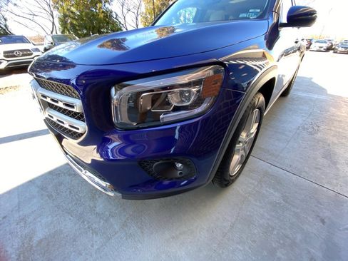 Used 2022 Mercedes-Benz GLB 250 4MATIC image 26