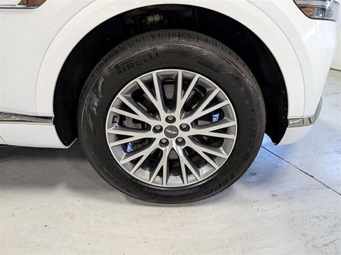 Used 2024 Genesis GV80 2.5T image 12