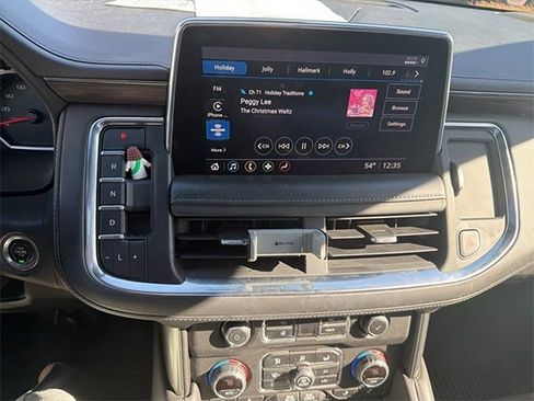 Used 2021 Chevrolet Tahoe Z71 image 13