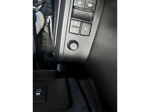 Used 2020 Toyota Tacoma SR RWD image 29