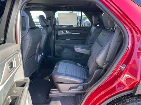 New 2026 Ford Explorer ST-Line AWD/4WD image 8