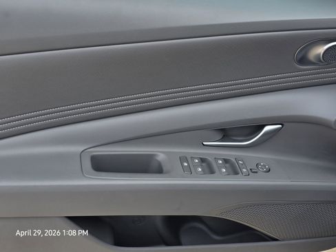 Certified 2025 Hyundai Elantra Sport FWD image 14