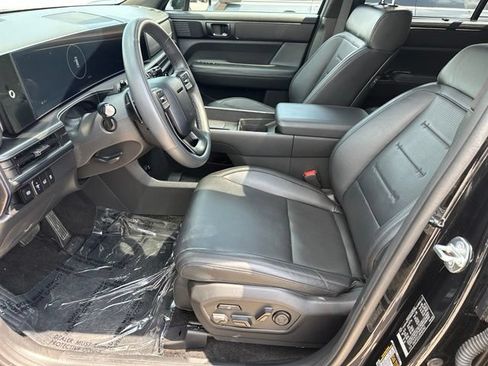 Used 2024 Hyundai Santa Fe Calligraphy AWD/4WD image 23