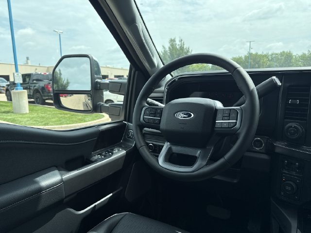 New 2026 Ford F350 Lariat w/ Lariat Ultimate Package AWD/4WD image 16