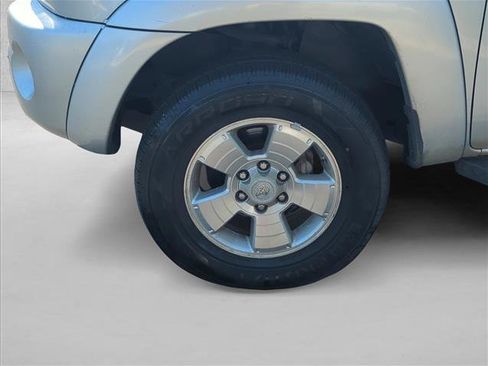 Used 2010 Toyota Tacoma PreRunner RWD image 28