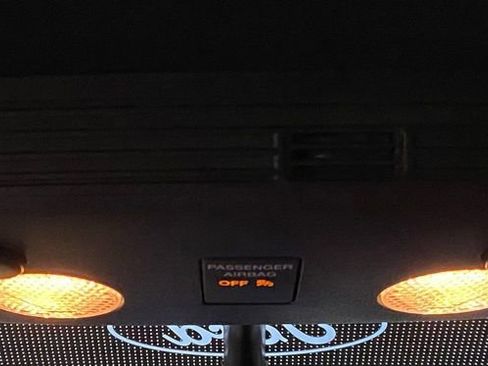 Used 2018 Ford Mustang Shelby GT350 w/ Convenience Package image 32