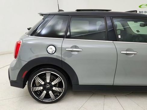 Used 2023 MINI Cooper S image 12