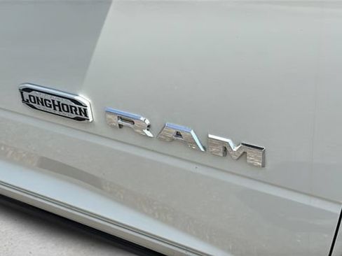 Used 2019 RAM 2500 Limited AWD/4WD image 47
