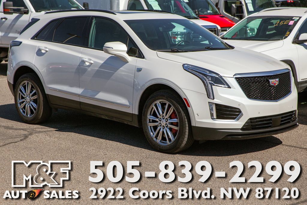 Used 2022 Cadillac XT5 Sportv w/ Technology Package AWD/4WD image 1