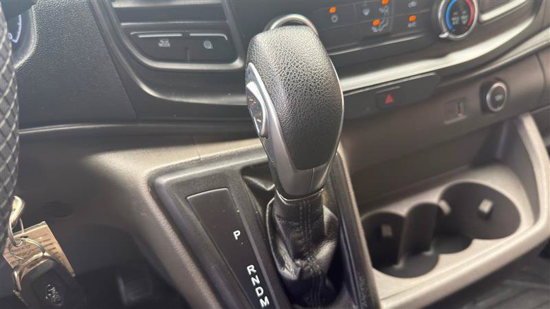 Used 2020 Ford Transit 250 Medium Roof RWD image 25
