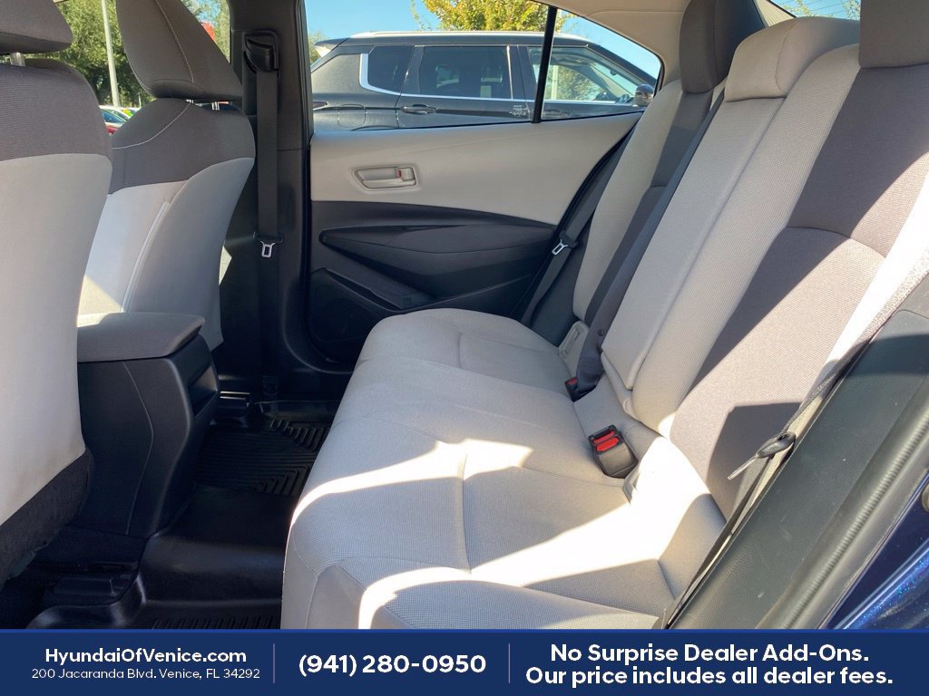 Used 2022 Toyota Corolla LE FWD image 17