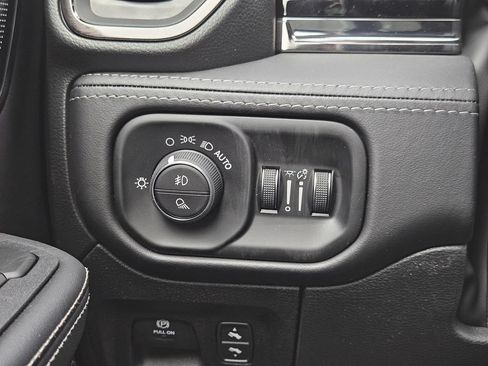 Used 2026 RAM 1500 Limited w/ Night Edition AWD/4WD image 16
